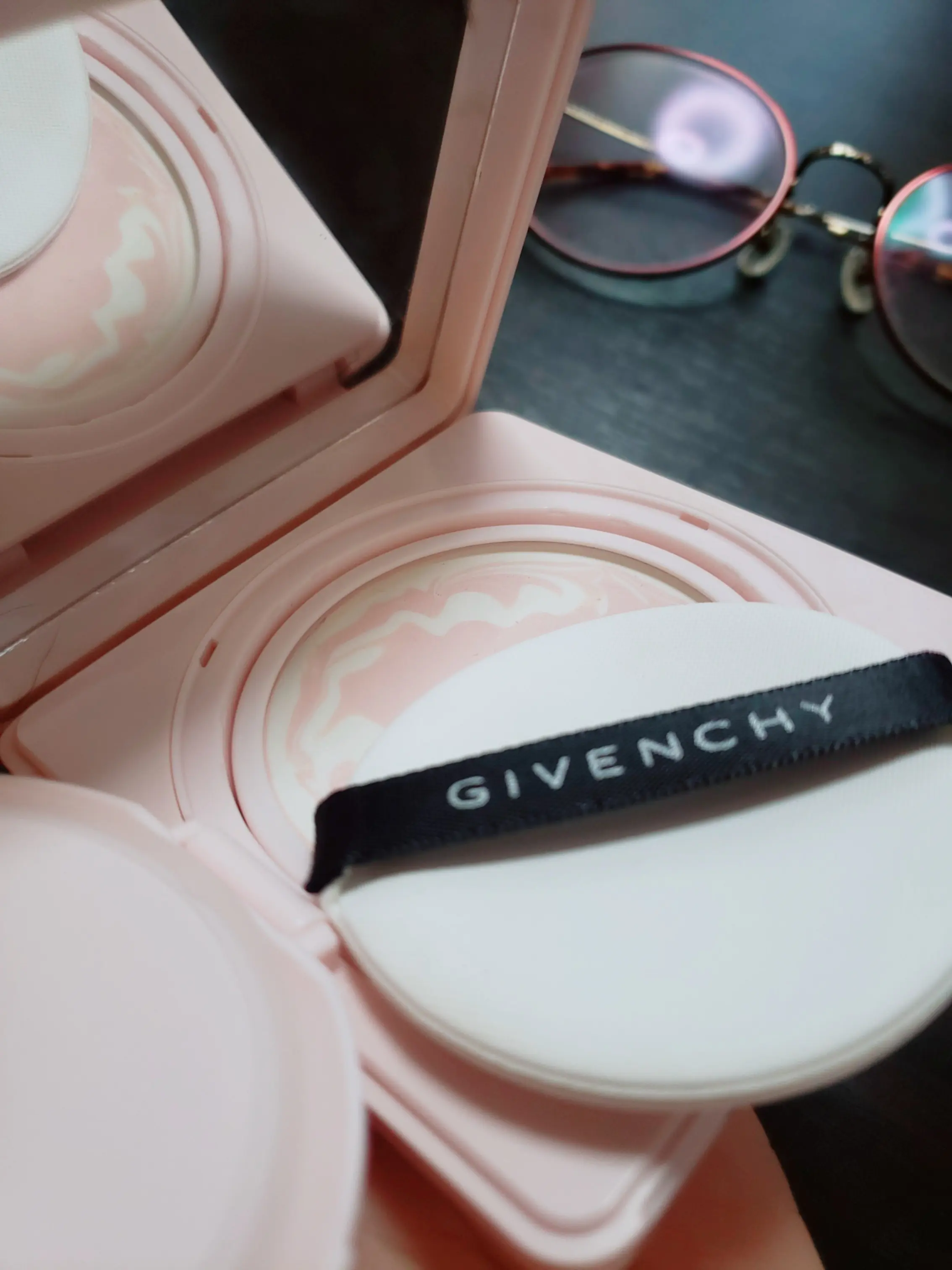 【GIVENCHY】クリームコンパクトでいつでもツヤ肌GET❤️徹底解説!_2