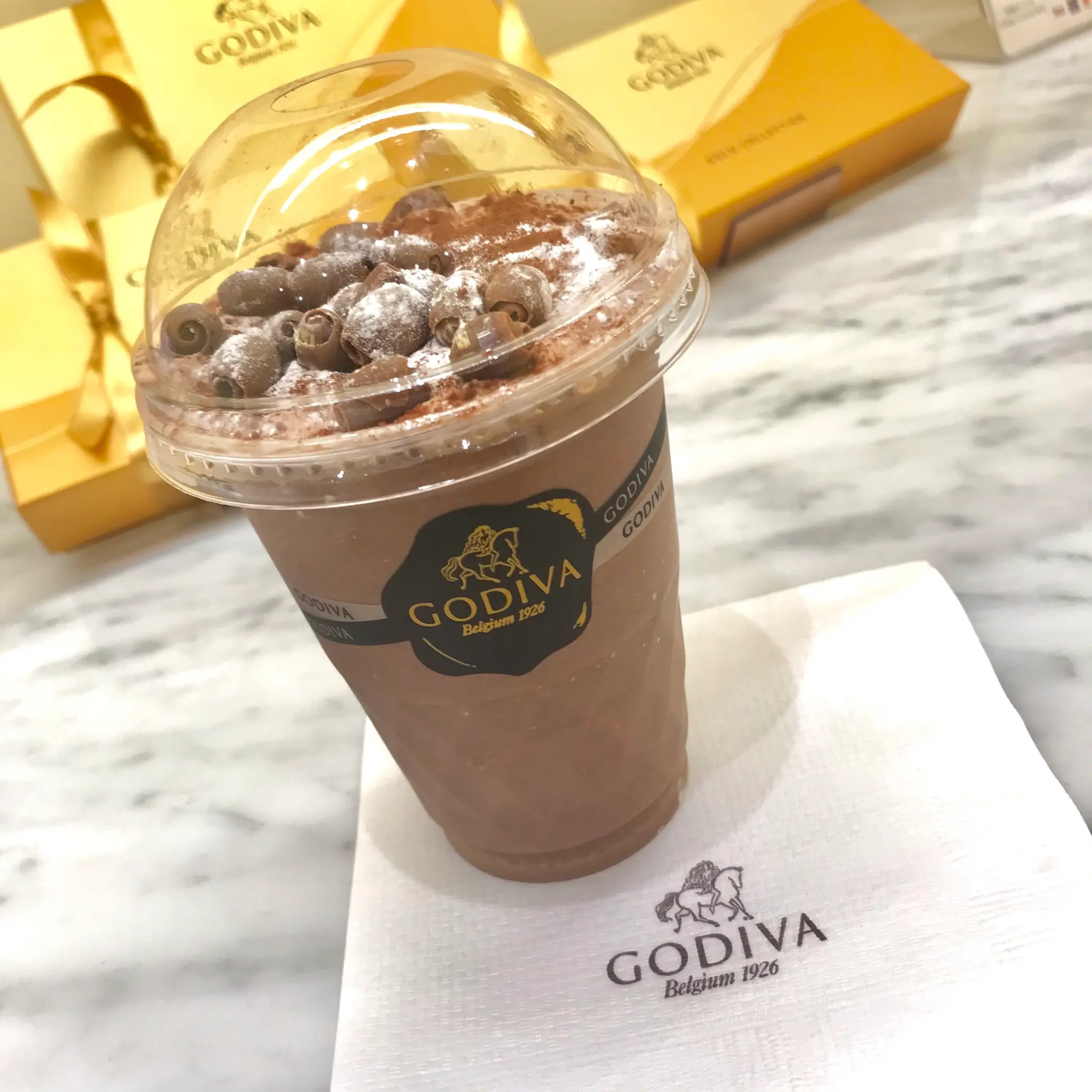 チョコ好き必見♡GODIVAが手がける濃厚ショコリキサー_1