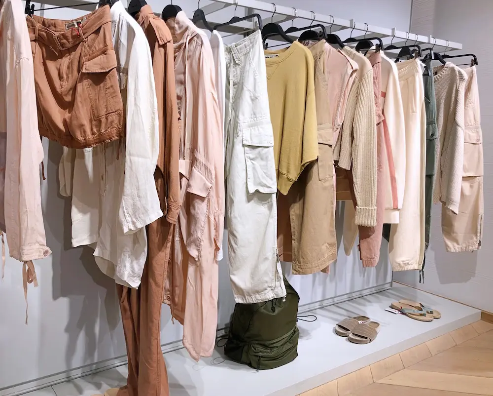 『ZARA』のミリタリーテイストライン『ZARA SRPLS』で、20代女子が"絶対使えるアイテム"だけ探してみた!_1