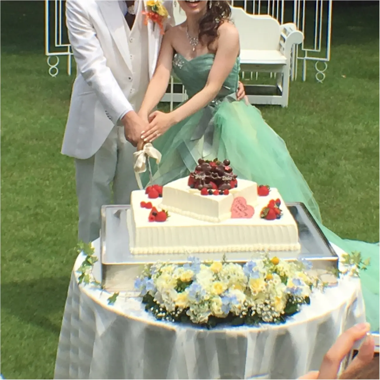 ▶︎▷wedding♡二次会幹事!前回作成したペーパーファンを使って飾り付け♪レポ_7