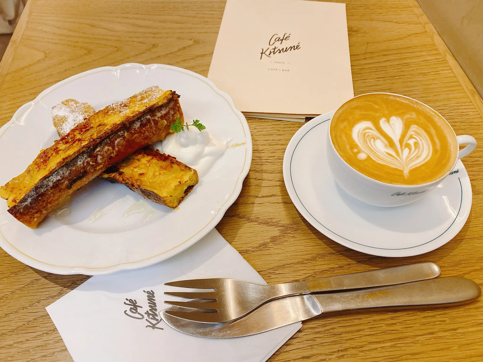 朝から『Café Kitsuné』で優雅にパリジェンヌ気分_3