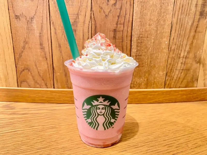 スタバ 新作レポ さくら咲いた ベリー フラペチーノ は チョコチップ追加で楽しむ グルメ Daily More