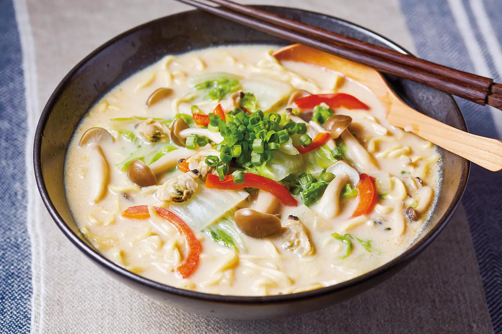 彼に出してもバレない♡ 「チキンラーメン」「サッポロ一番」「マルちゃん正麺」で、激うまアレンジレシピ!!_6