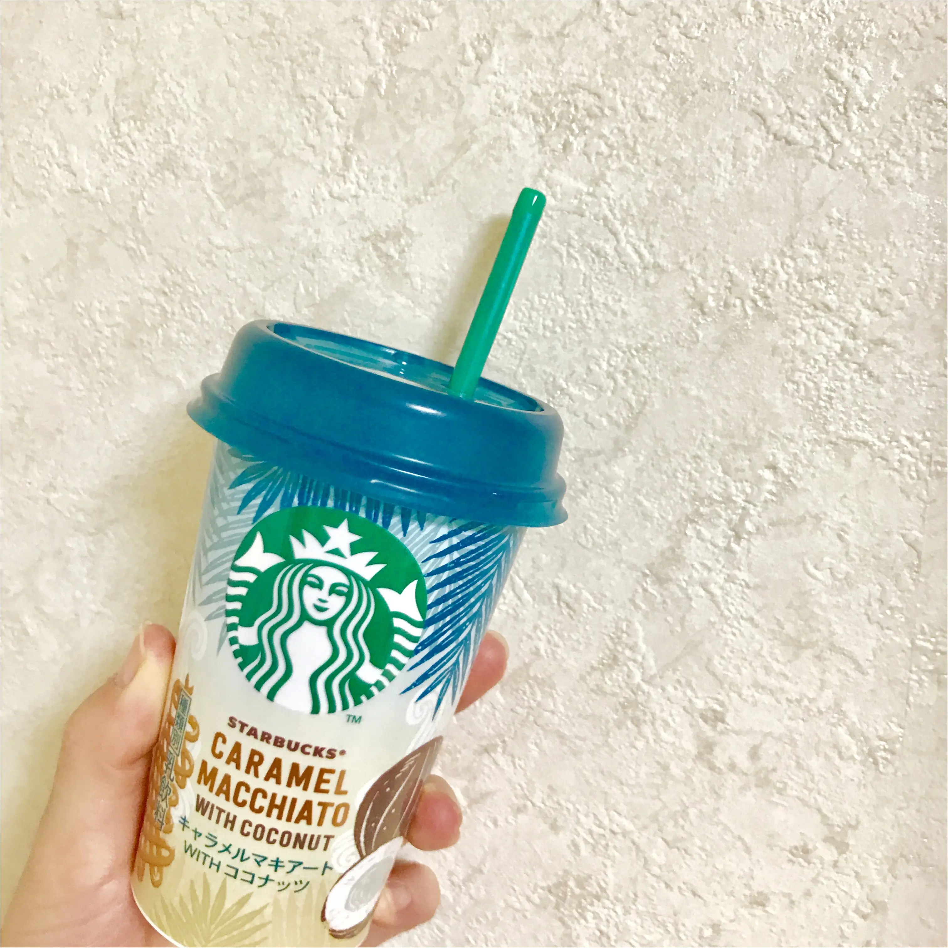 【コンビニで買えるスタバ】チルドカップ新作はココナッツ香る夏らしいフレーバー♡_1