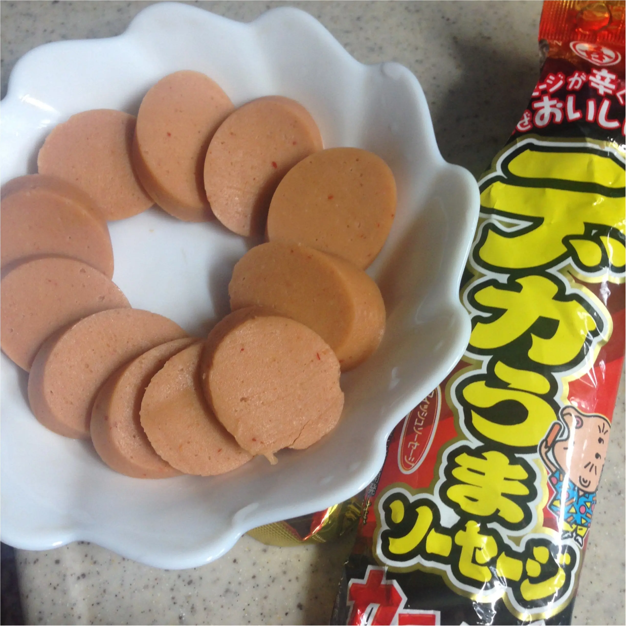 ハマる!知ってる?コラボ商品。カラムーチョ×ソーセージ★UFO×スコーン!_4