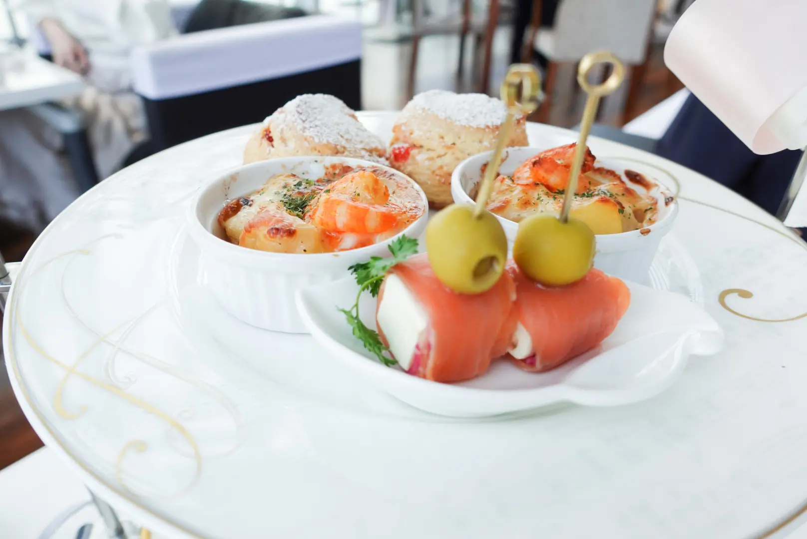 ドラマ半沢直樹のロケ地!?大阪にあるThe Grand Cafeでアフタヌーンティーをしたらとても眺望が良かった!甘いものばかりではないので男性にもおすすめ★_3