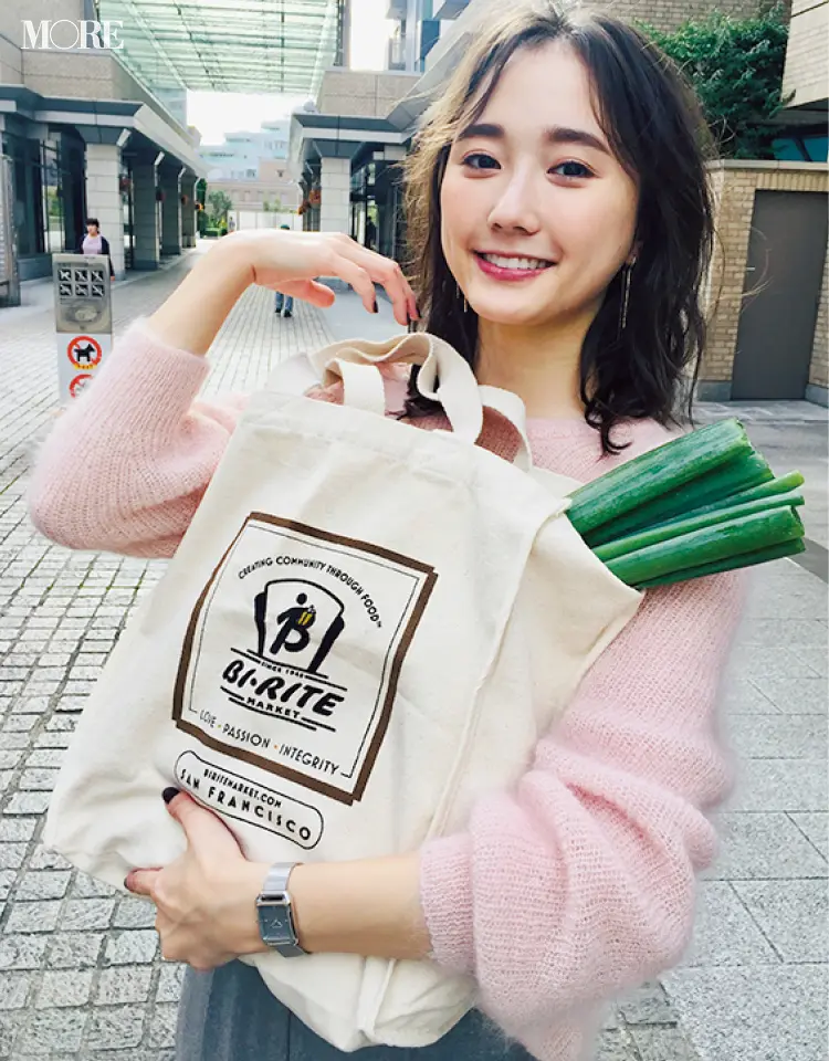 鈴木友菜が持てば、アレだっておしゃれに見えちゃう! 【モデルのオフショット】_1