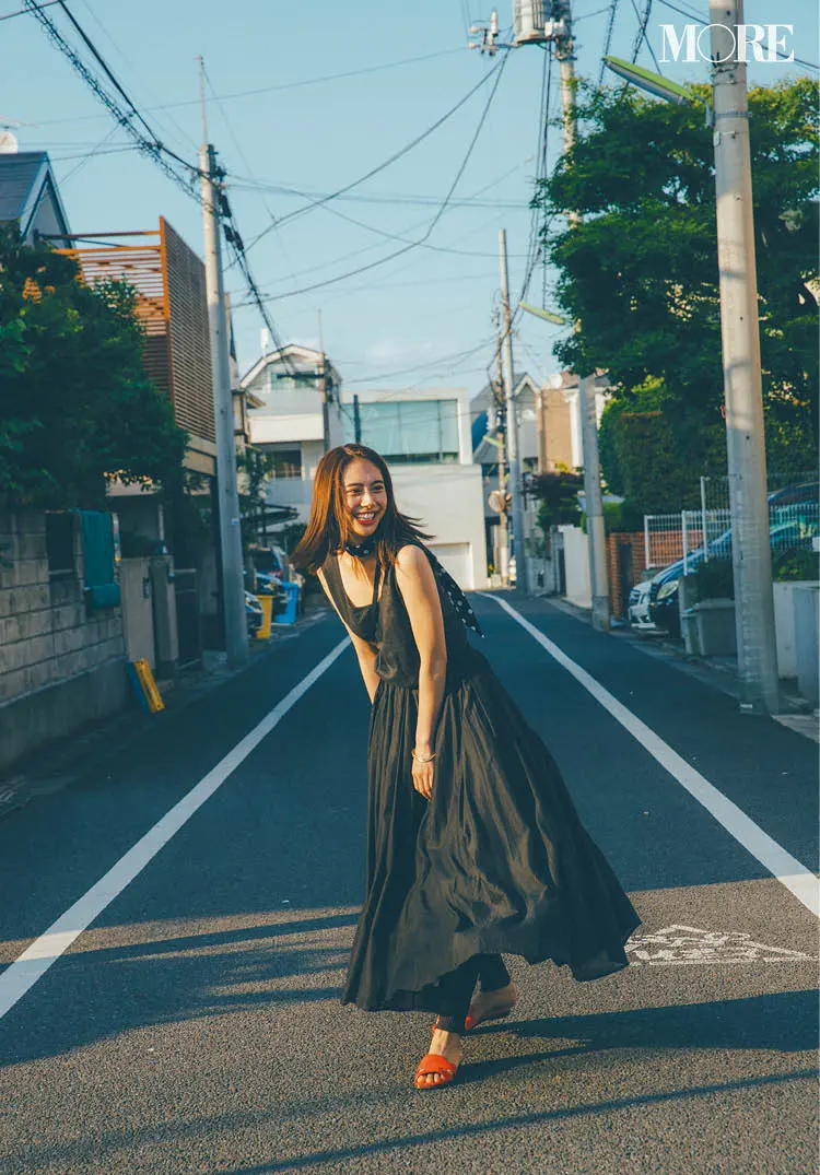 大人の「ちょうどいい肌見せ」ってどこまでですか? スタイリスト・石上美津江さんがお答え!_4