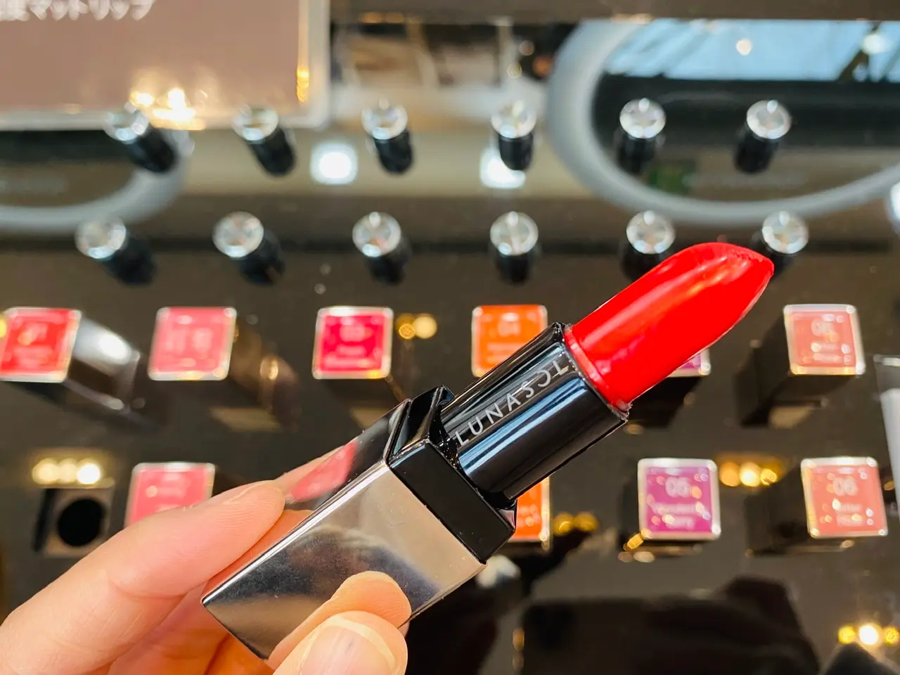 【ルナソル】スペシャルグッズ付き★春コレクションを体験できるイベント《Lip Sounds》へ♡_3