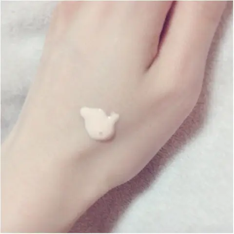 【MAQuillAGE】梅雨のお悩みを解決!顔のベタつきを抑えてくれる“化粧下地”❤️_2