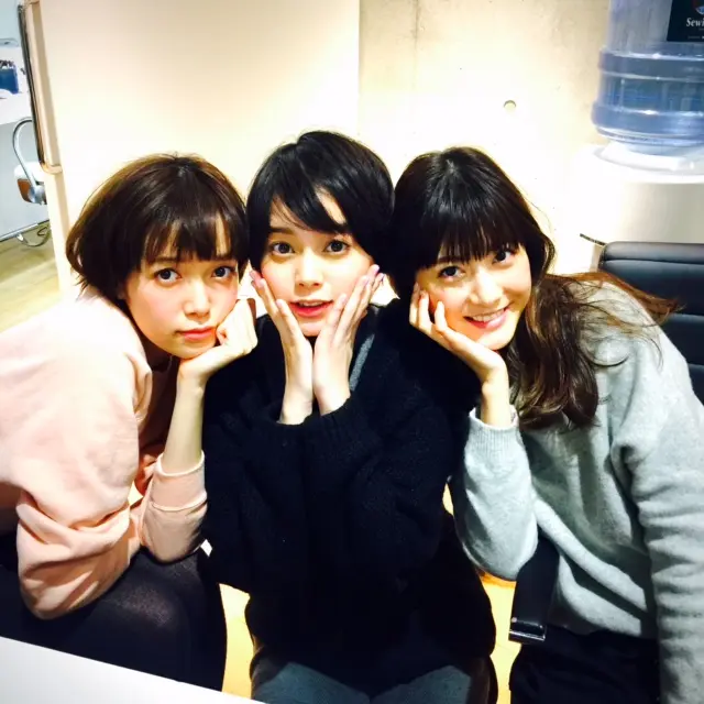 【オフショット】佐藤さん岸本さん佐藤さん_1