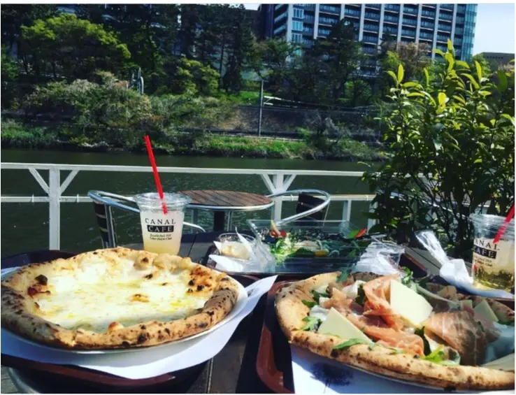 《*Cafe*》ティータイムからディナーまで♪女子会にもデートにも使える!水辺のオープンテラスならここで決まり!飯田橋カナルカフェ☆_4