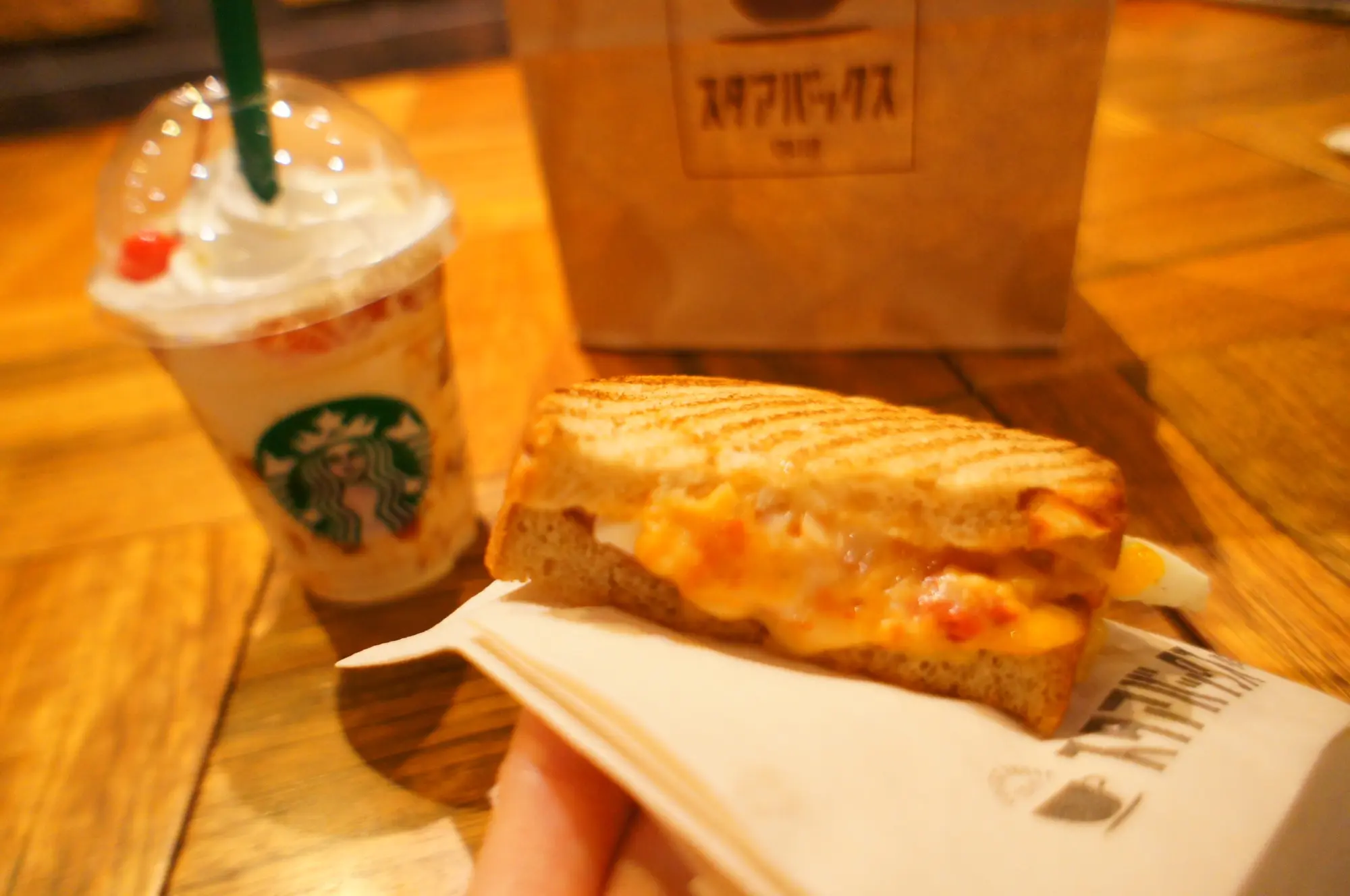 《フラペチーノだけじゃない❤️》【#スタアバックス珈琲】のモーニングメニューがおいしい☻!_1