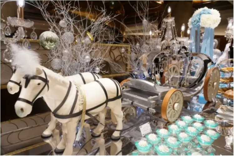 【ヒルトン×シンデレラ】クリスマスにぴったり!《超フォトジェニックなスイーツビュッフェ》が可愛すぎる❤️_14