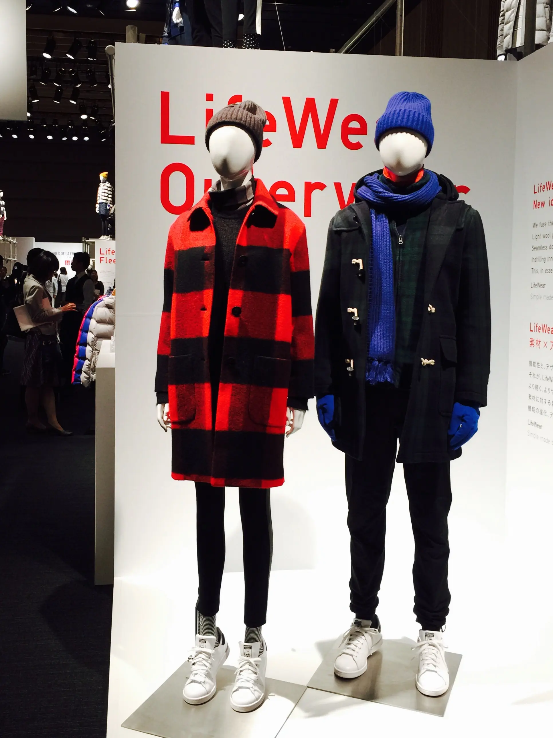 UNIQLO展示会で、錦織選手(のサイン)発見!_1