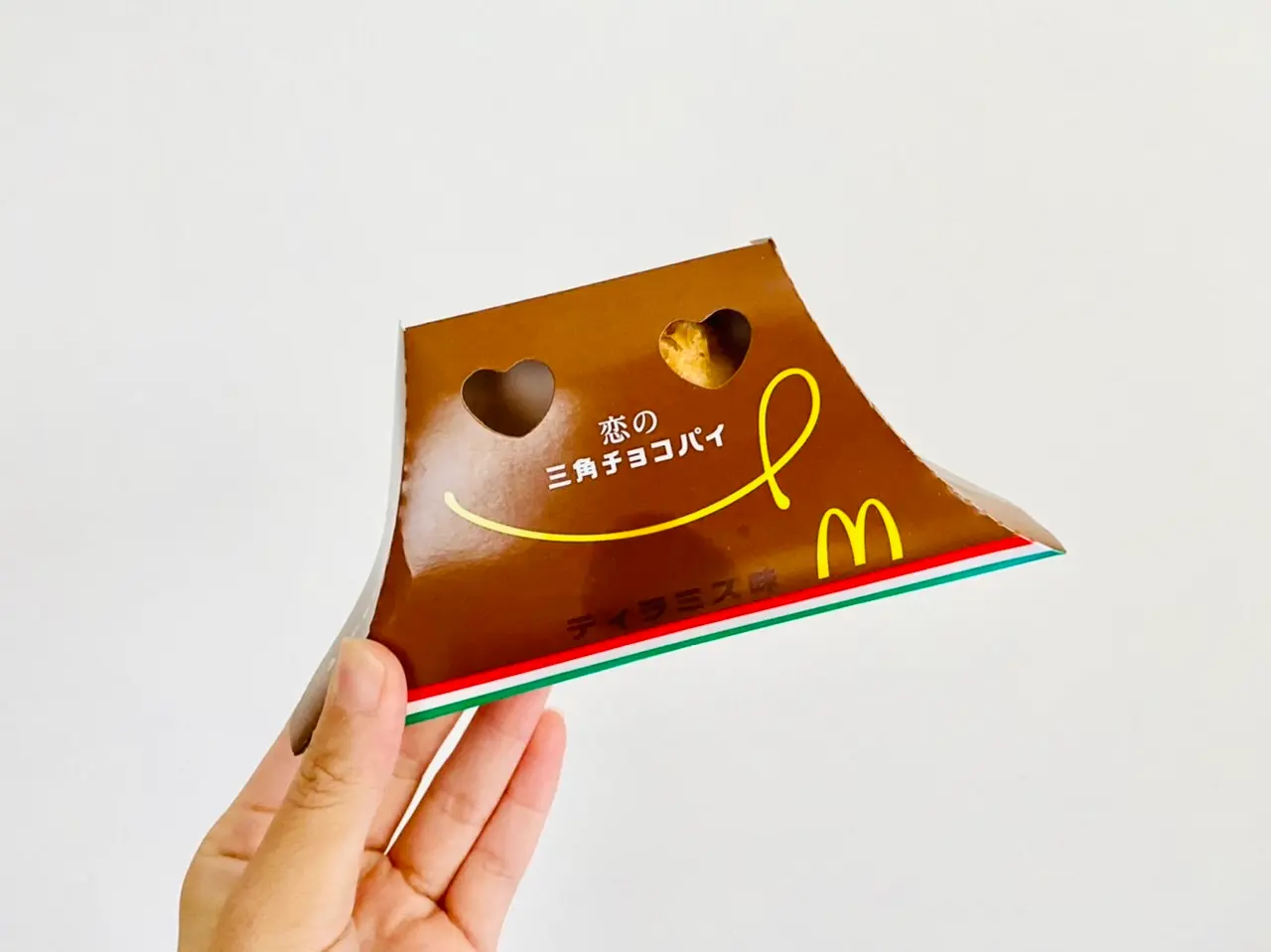 【マクドナルド】恋のおみくじ付き♡《三角チョコパイ ティラミス味》が新登場★_4