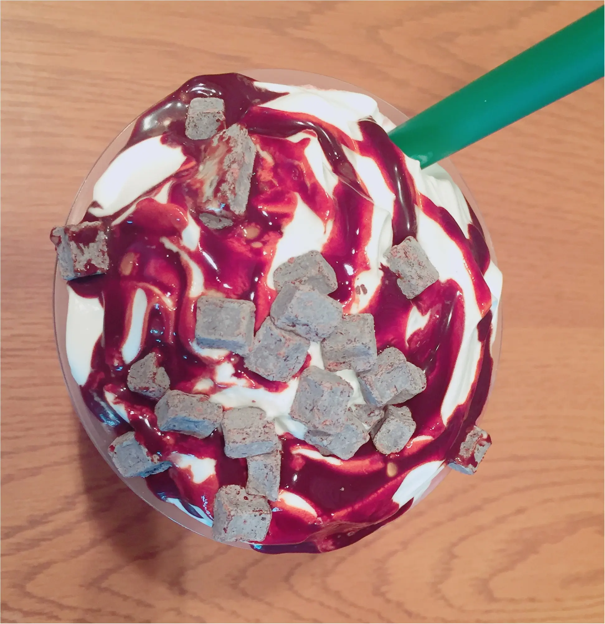 【FOOD】今すぐスタバへ急げ!!スタバのパフェができました⁈“今しかできない” ベリー×コーヒージェリーの盛りフラペ♡_2