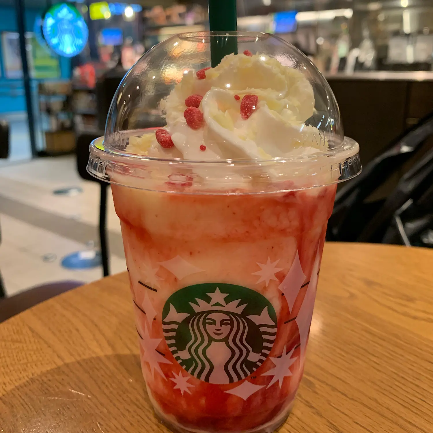 スタバ新作❤︎ベリー×ベリー レアチーズ フラペチーノ®を早速レポ!❤︎_2