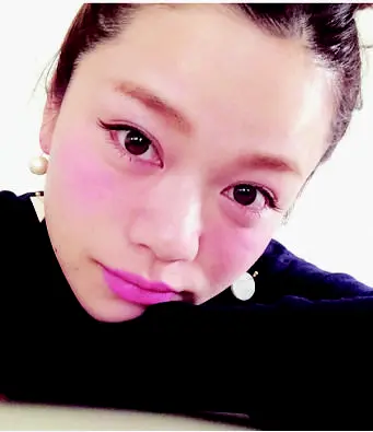 高山直子ちゃんが複数買いした溺愛血色チークって?_1