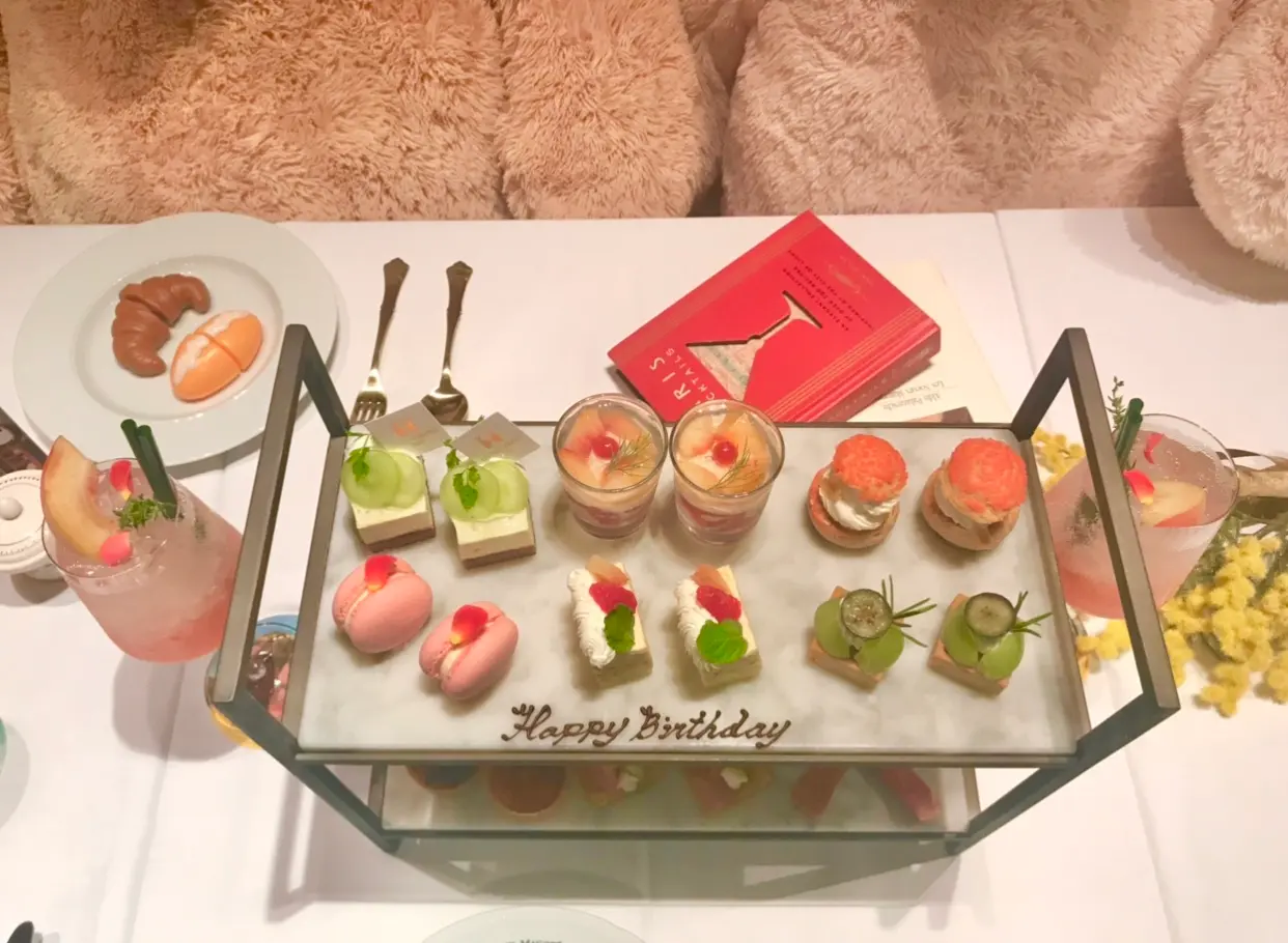 【夏季限定のアフタヌーンティー】くまたちと楽しむピーチアフタヌーンティーセット_3