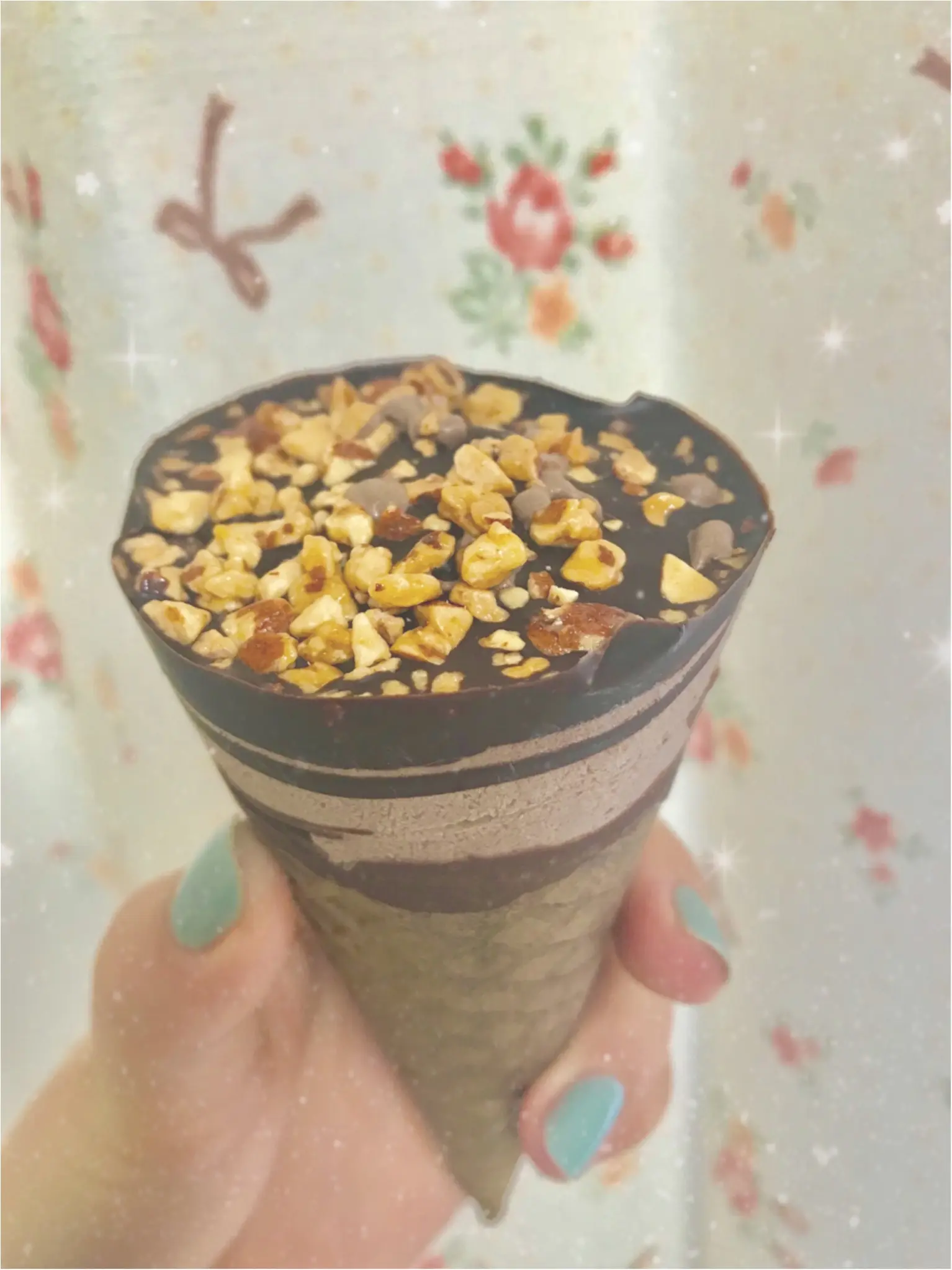【大人気シリーズの新作アイス】もう食べた?ジャイアントコーンから甘すぎない大人のアイスが登場♡美容にもいいかも?!_2