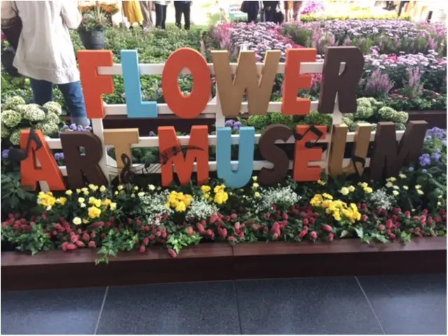 大阪駅がお花でいっぱいに!フラワー アート ミュージアム 2017_1