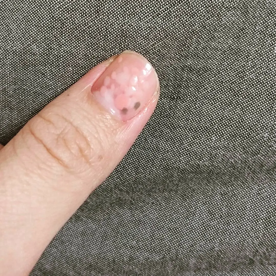 【おうち時間】プチプラネイルで桜風ネイル!_2