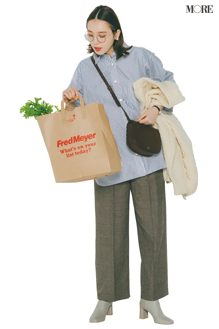 飯豊まりえのフレンチシックなワンツーコーデ シャツ パンツでもnotコンサバな着回し10日目 ファッション コーディネート 代 Daily More