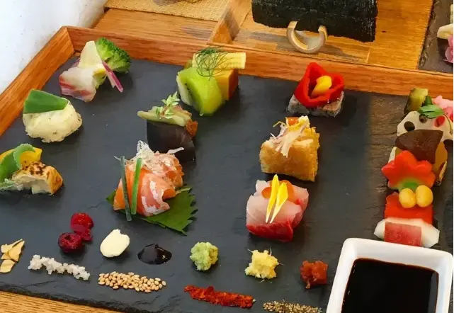 【女子旅におすすめの国内スポット】京都の人気ランチ、香川県2泊3日の満喫プラン! 癒しとパワーをもらえる旅先3選_3