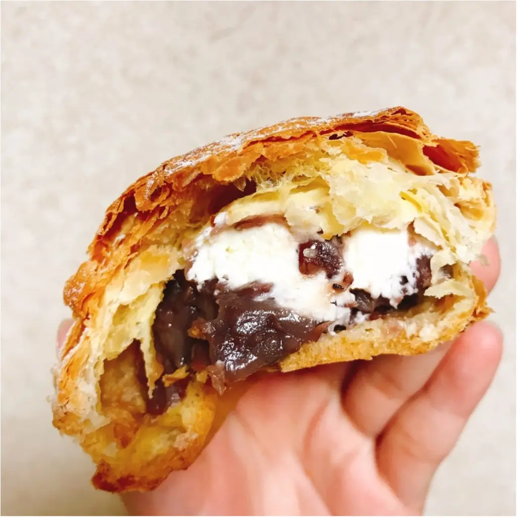 kiri®︎ チーズと北海道産ゆめむらさき小豆がコラボ⁉︎《Uchi Café SWEETS》のニューフェイスが激うまっ♡っ_3