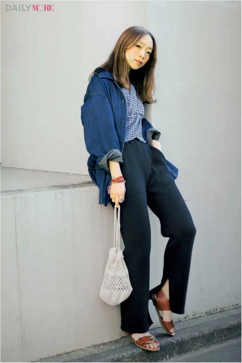 お洒落な人も 女っぽい が気分 ファッションディレクター野尻美穂さんの春私服は カジュアル派だからこそ女性らしさを足します ファッション コーディネート 代 Daily More