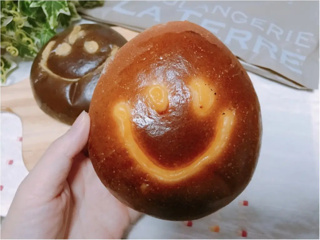 《しあわせを呼ぶクリームパン》って知ってる!?❤︎ 1週間がんばったご褒美に【LA TERRE】のパンを食べてみて♡♡_3