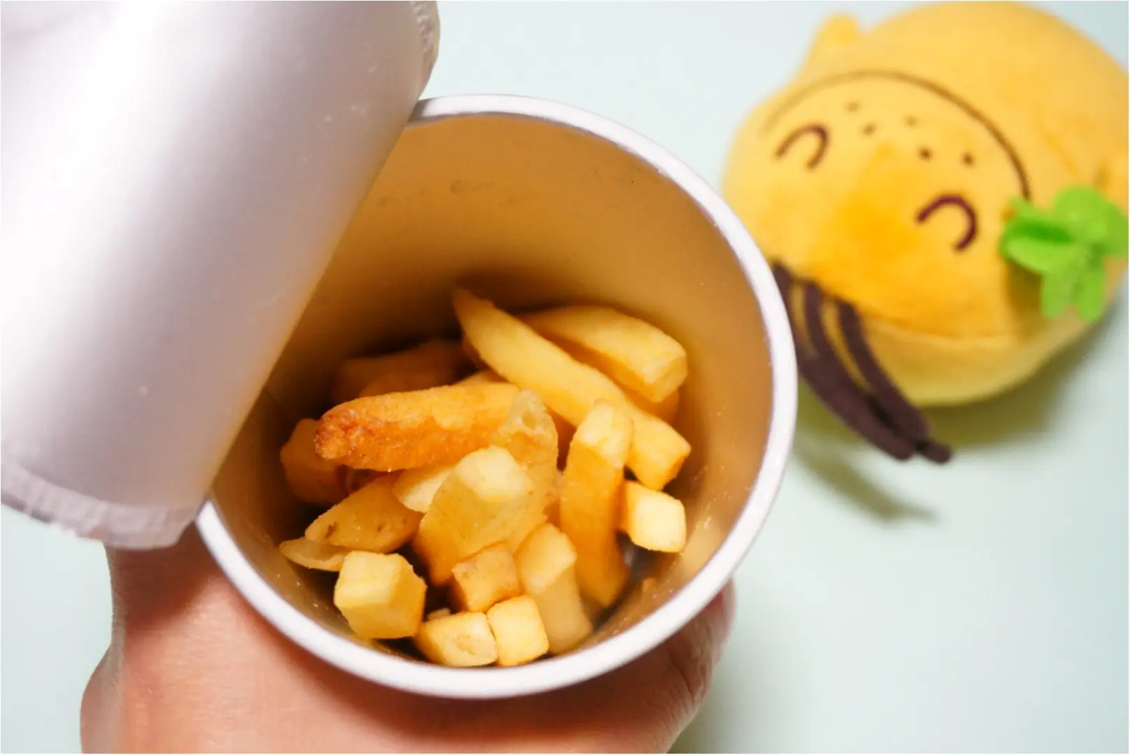 もう食べた⁉︎【Jagabee×MORE】私達が作ったコラボ商品『バターシナモン』が大好評発売中‼︎新商品が出来上がるまでの秘密も教えちゃう♡_6