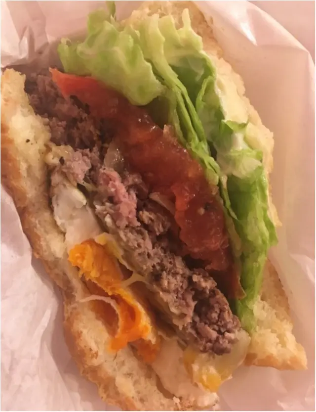 女子ウケ間違いなし。ピンク一色♡かわいすぎる店内で絶品ハンバーガーとミルクシェイクを。_11