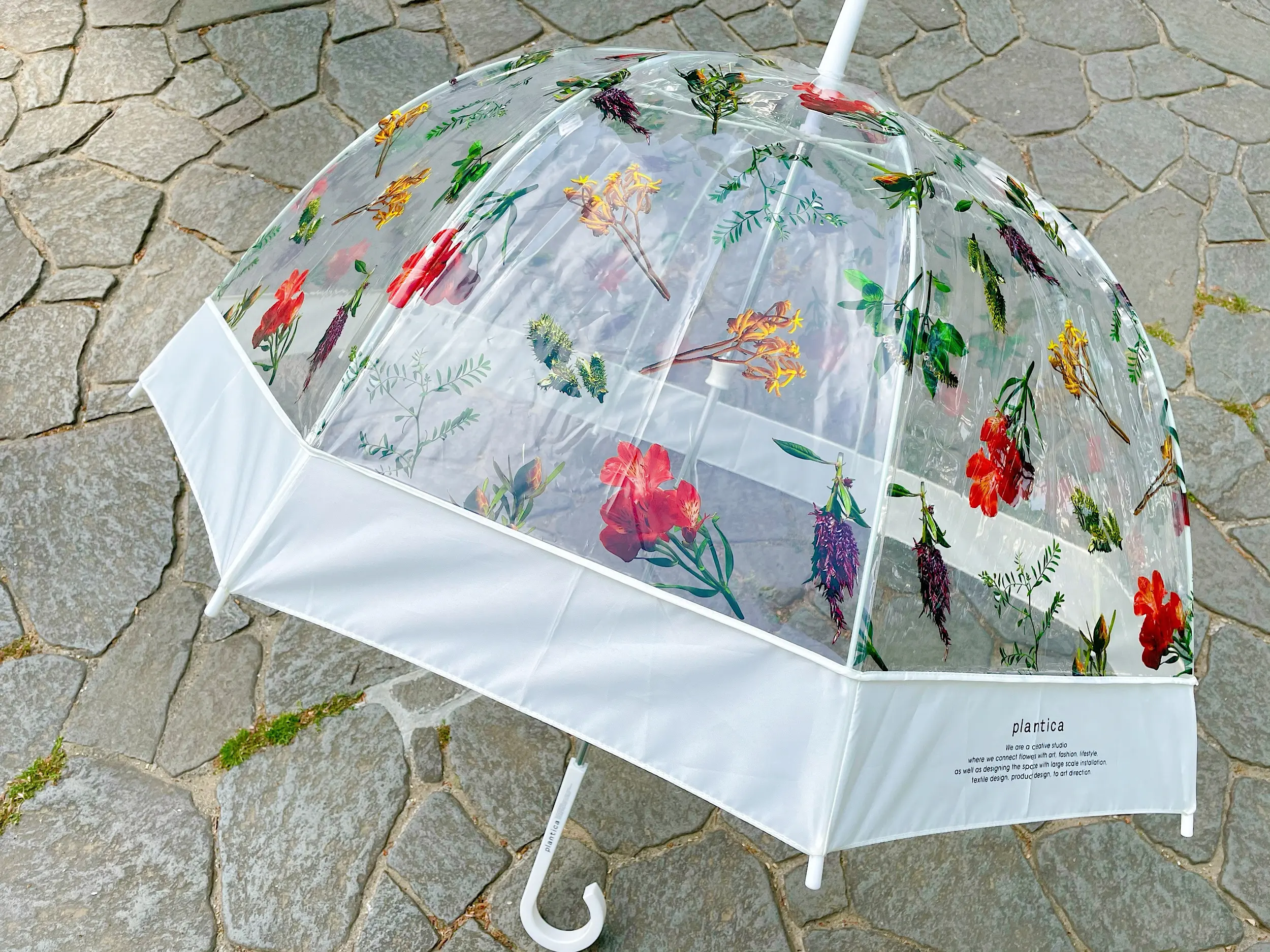 【雨空に花が咲く!?】《フラワーアートとコラボした傘》がおすすめ♡_1
