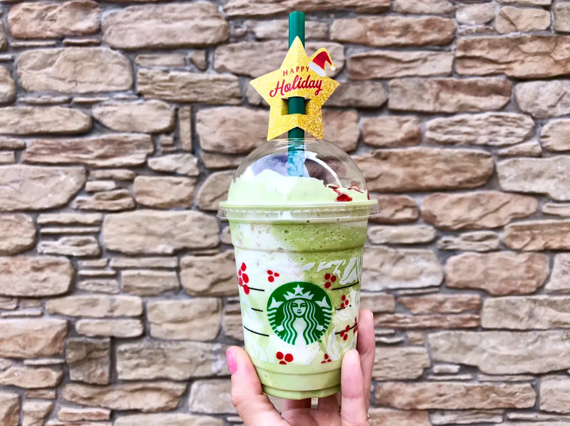 【スタバ】飲むクリスマスツリー⁈《ピスタチオクリスマスツリーフラペチーノ》ってどんな味❤️?_4
