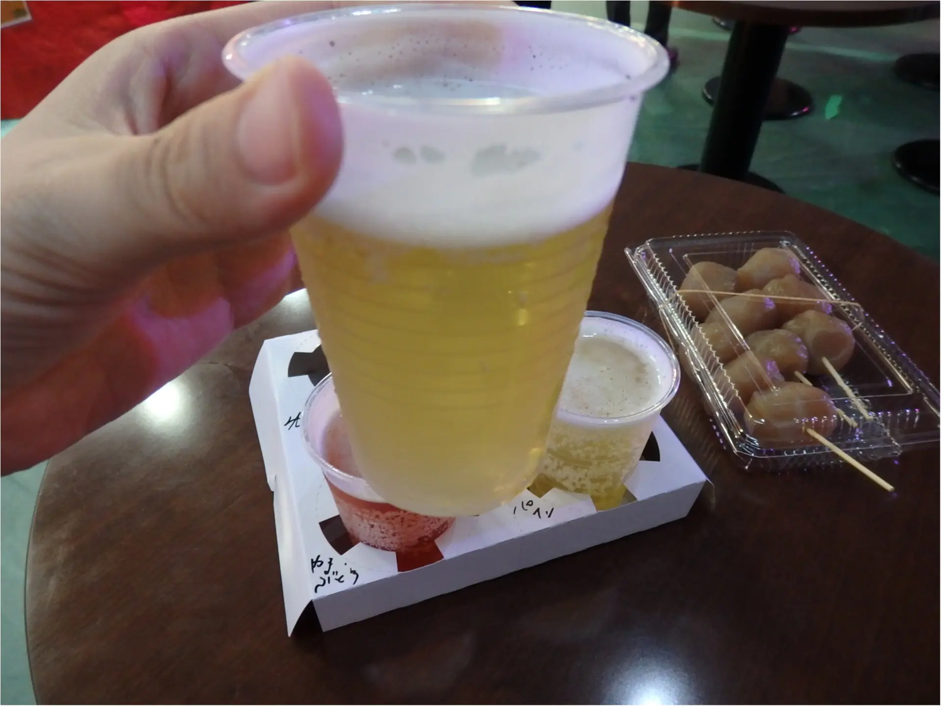 【速報】けやきひろば秋のビール祭り本日からスタート♪気になる混雑具合や無料席の様子などレポします!_12