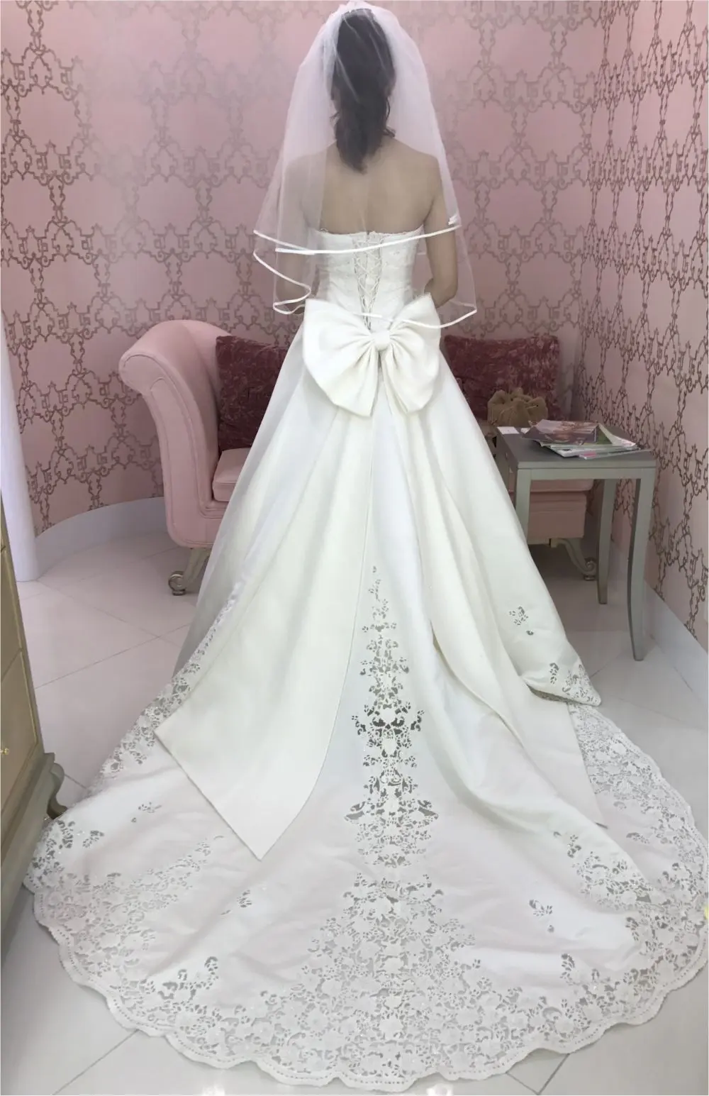 卒花さんに聞く【ドレス特集】- 結婚式・二次会におすすめ! プレ花嫁さんに人気のおしゃれなウェディングドレスは?_31