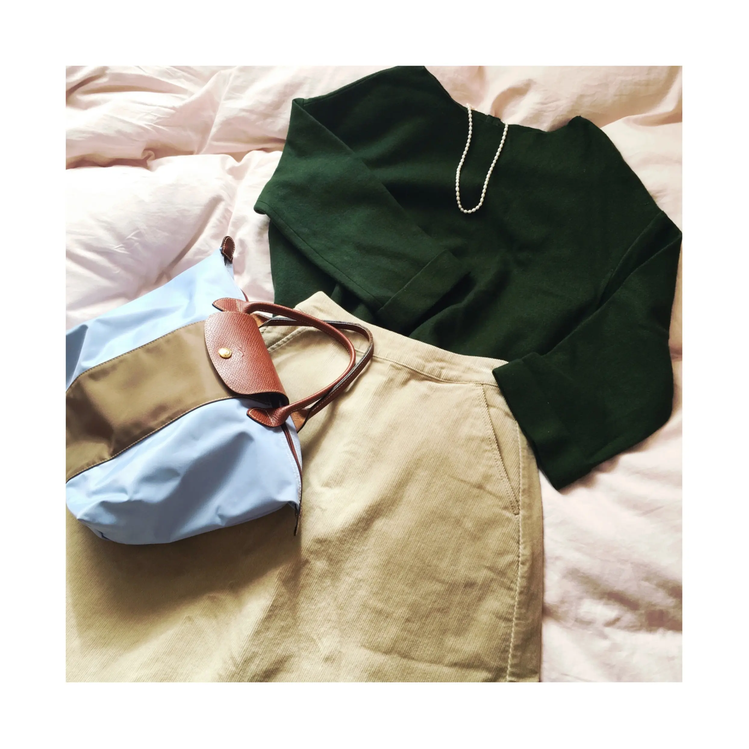 《12/21まで期間限定¥1,290+税★》思わずイロチ買い!【UNIQLO】のハイウエストコーデュロイフレアミディスカートを着回し4コーデと共にご紹介❤️_4