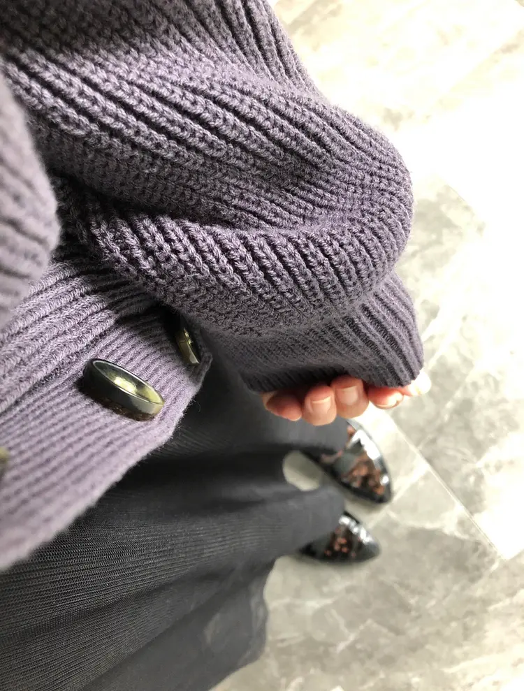 【GU】ゆるっとしたシルエットが可愛いカーデがなんと¥590!プチプラが嬉しいGUのSALEに注目!_5