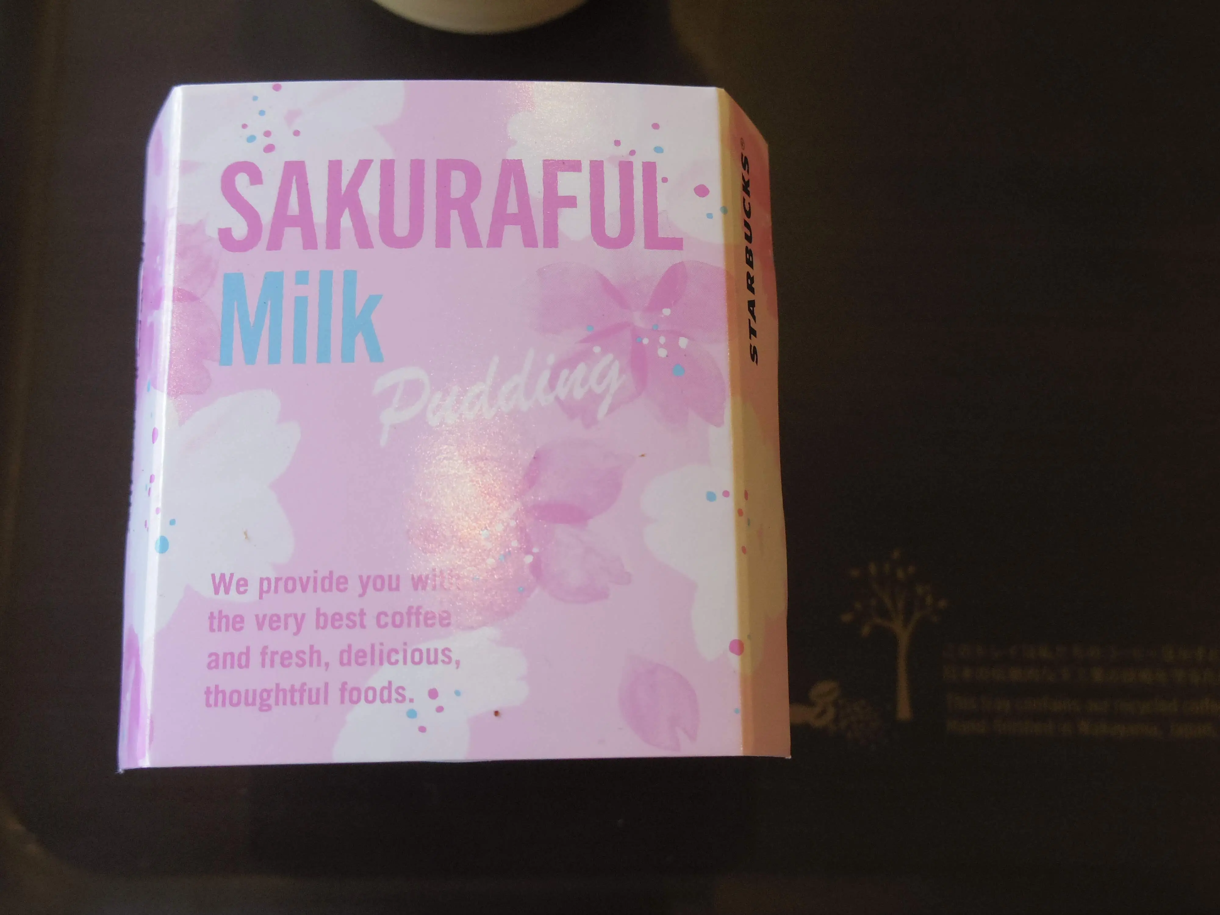 【意外とまだ売ってた!】スタバの桜シリーズ ミルクプリンを食べてみた♡_2
