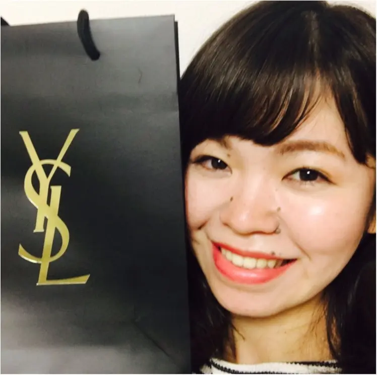 《30歳までに買い揃えたい世界の名品》24年間変わらずベストセラー!"魔法の筆"と呼ばれるYSL(イヴ・サンローラン)のラディアントタッチ♡_5