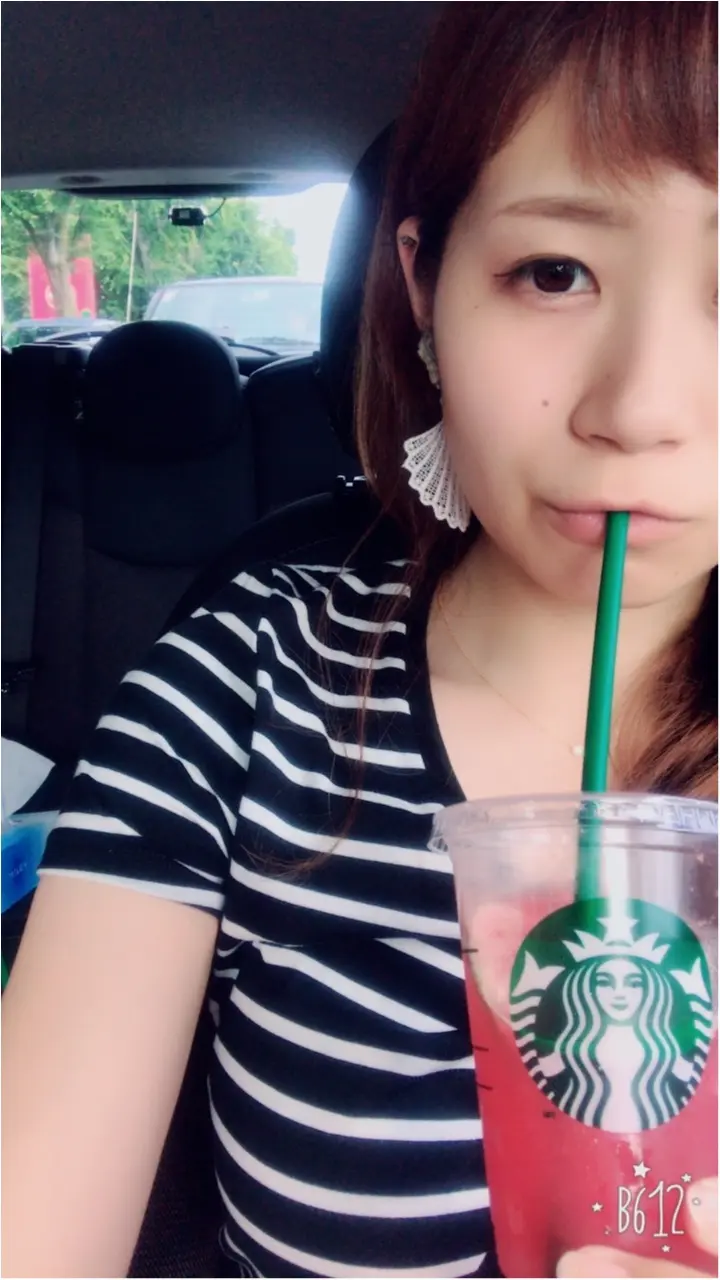 【スタバ】見た目も可愛い夏限定のドリンクをすっきりカスタム♡_2