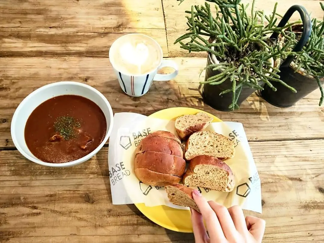 【恵比寿】栄養たっぷり!もちもち"BASE BREAD"を楽しめる期間限定カフェへ★_2