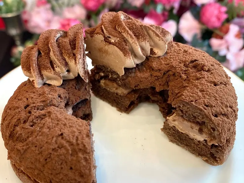 ミスド新作「misdo meets WITTAMER ヴィタメールコレクション」、「ショコラ ノワゼット」の断面