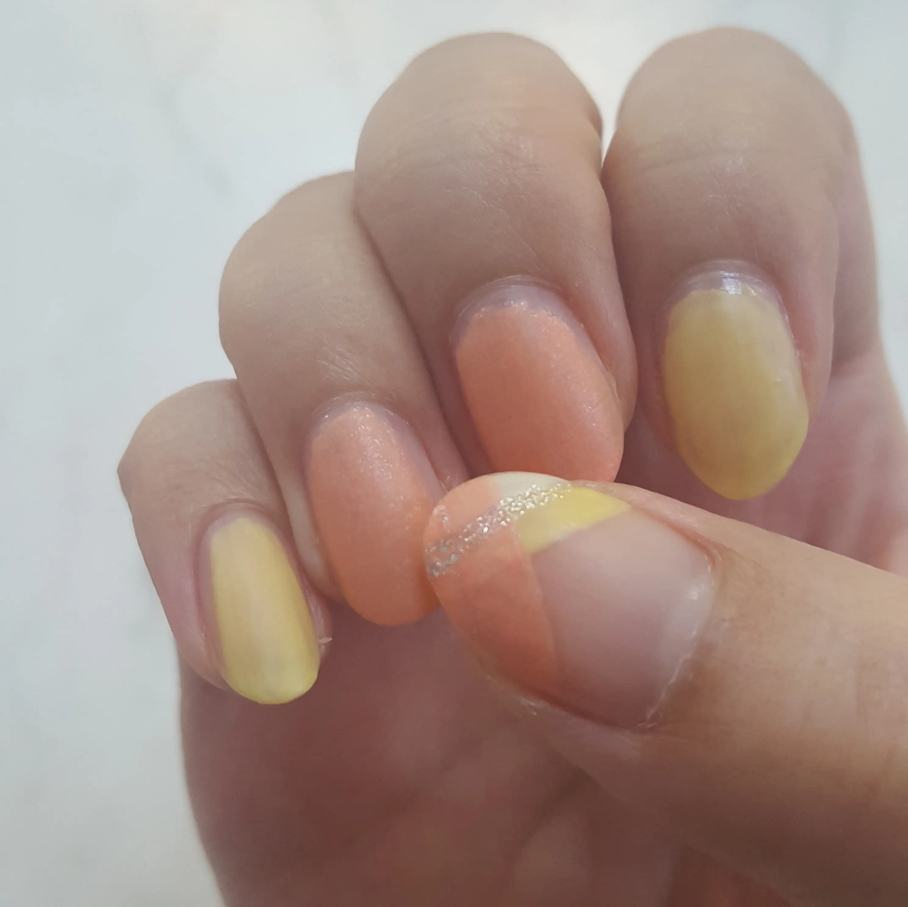初夏。。シトラスパステルカラーでやさしげな手元に ~休日ネイル~_3