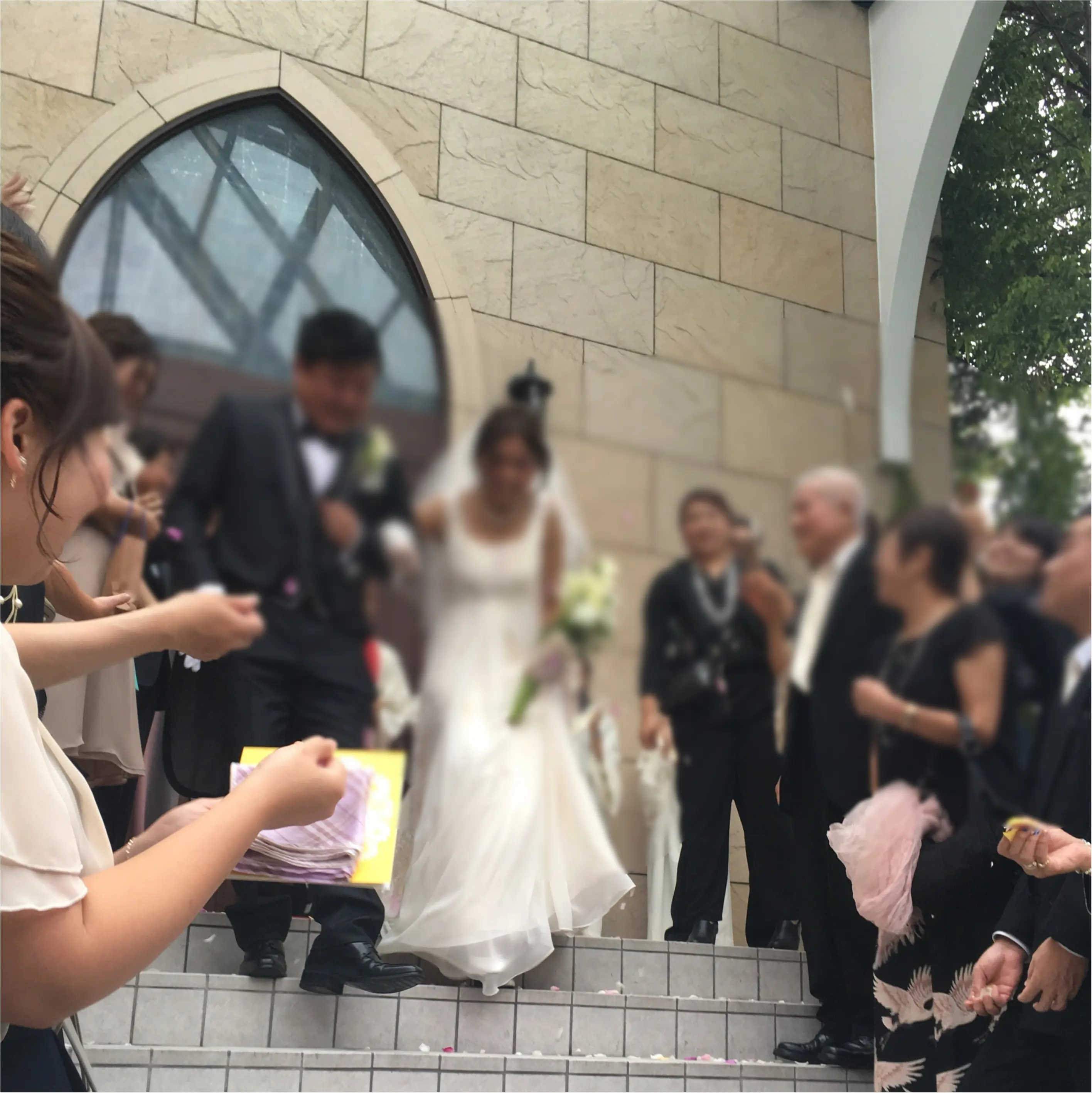 結婚式のヘアセットはワンランク上の大人カワイイに‼︎_1