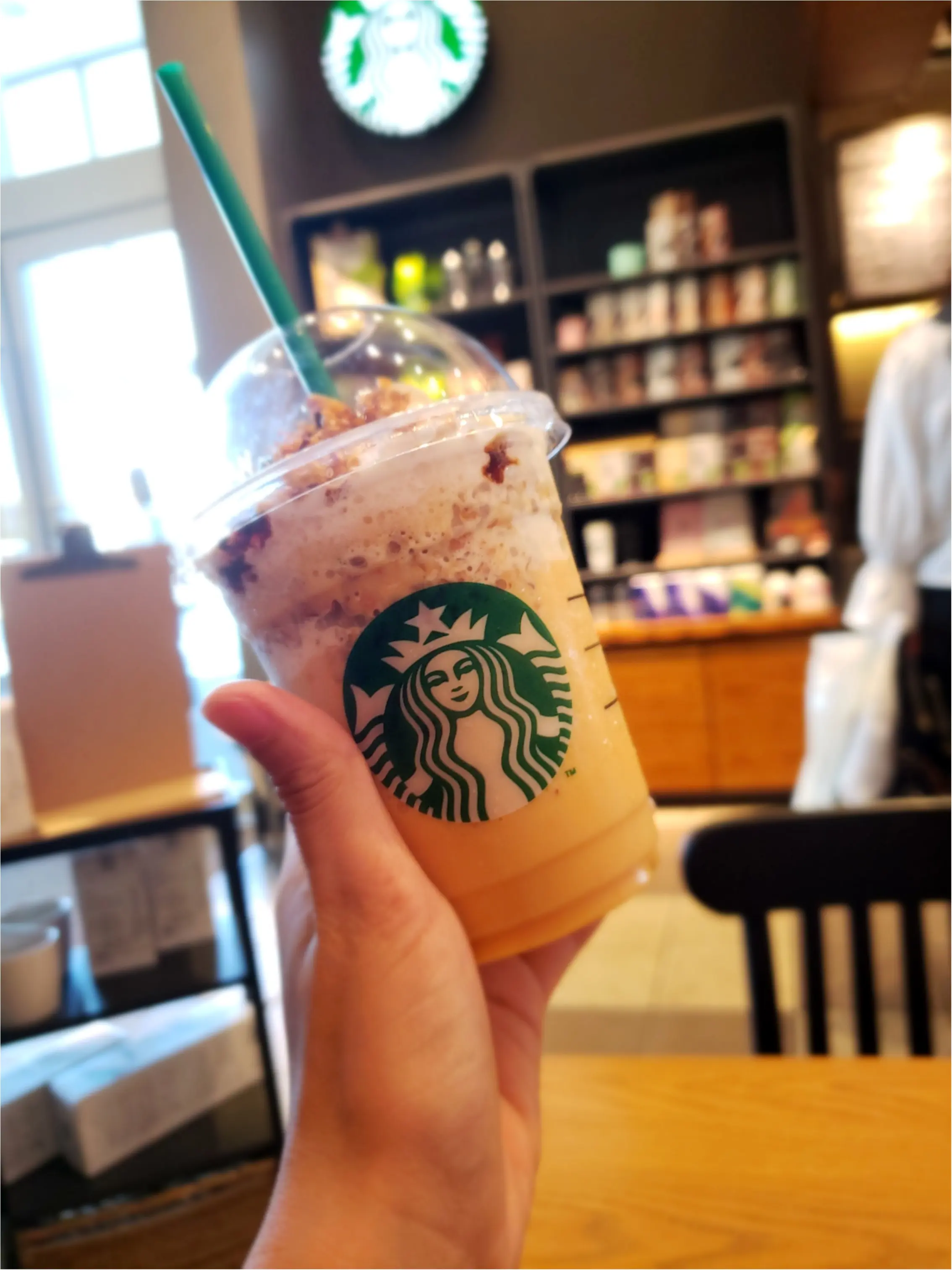 【スターバックス】10/1発売クリーミーパンプキンフラペチーノ&ミルク_1