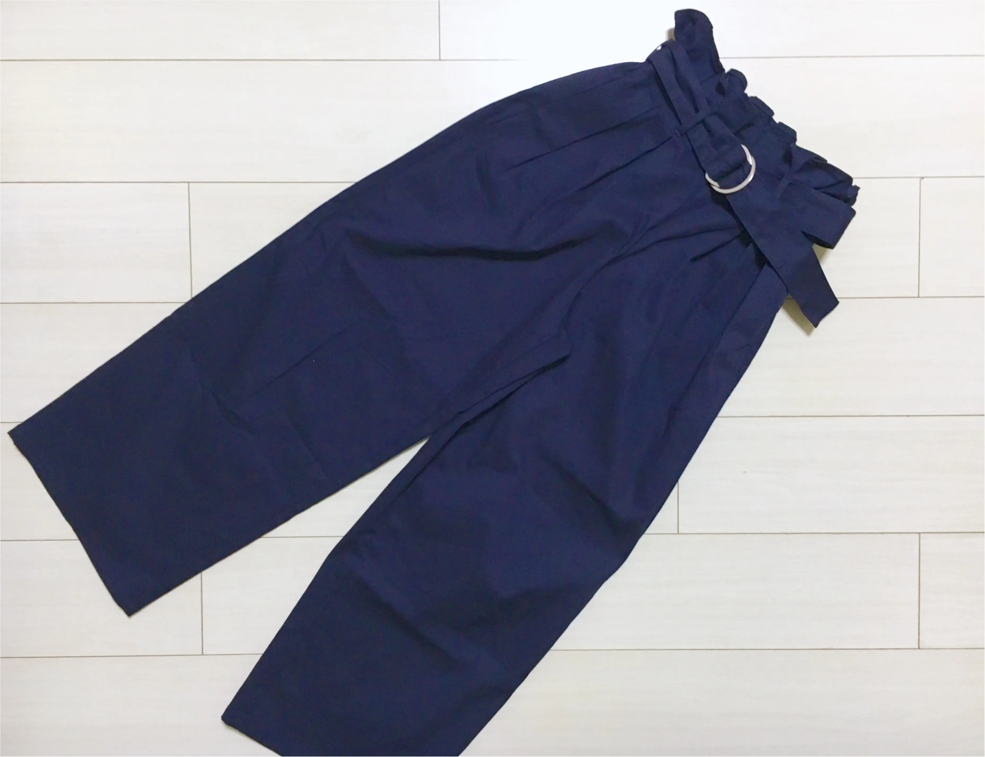 【GU】オンにもオフにも着まわし自在!《¥1500以下なのに高見え》な優秀ワイドパンツ❤️_2