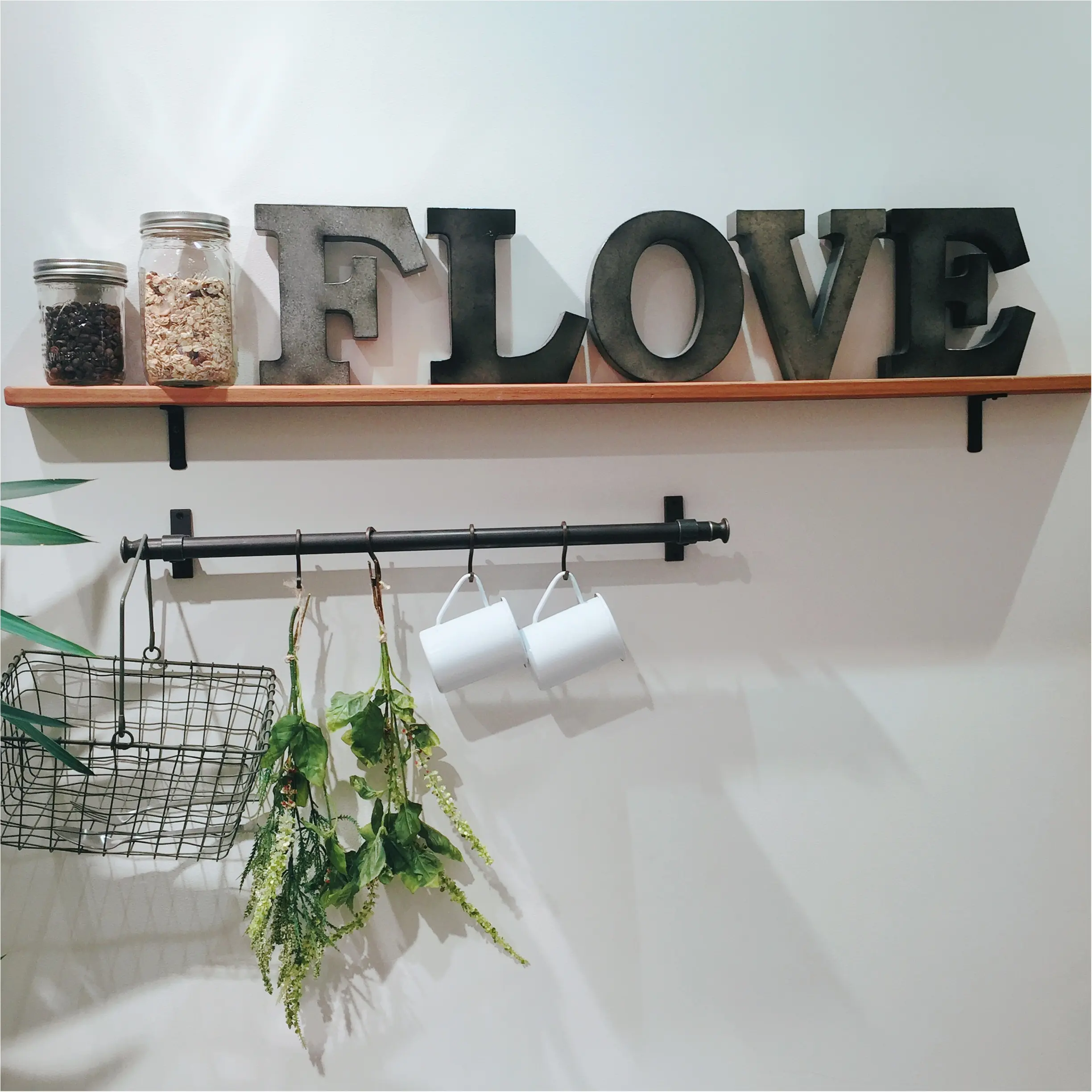 【FLOVE】今井華ちゃんプロデュース☆小花柄の “オフショルフレアロンパース”をGETしました♡≪samenyan≫_2